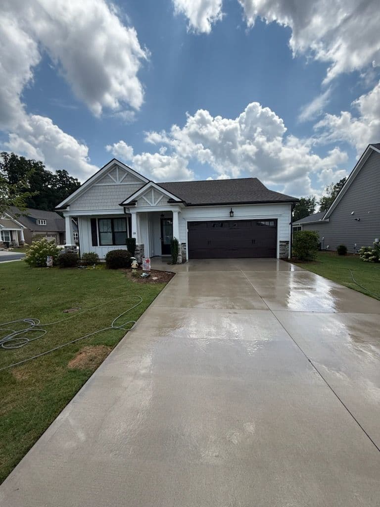 Gallery photos for Transform Dingy Driveways with Big M Power Washing: Image #1